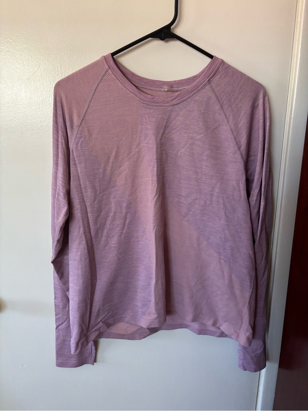 Outdoor voices women’s Lightweight Long Sleeve exercise Top - Dusty Mauve